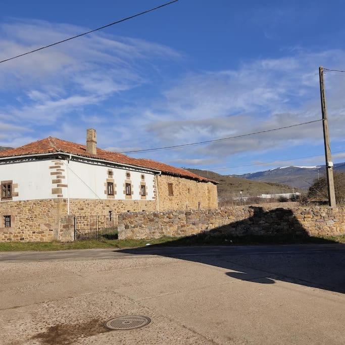 La Casa De La Tina Dom wakacyjny